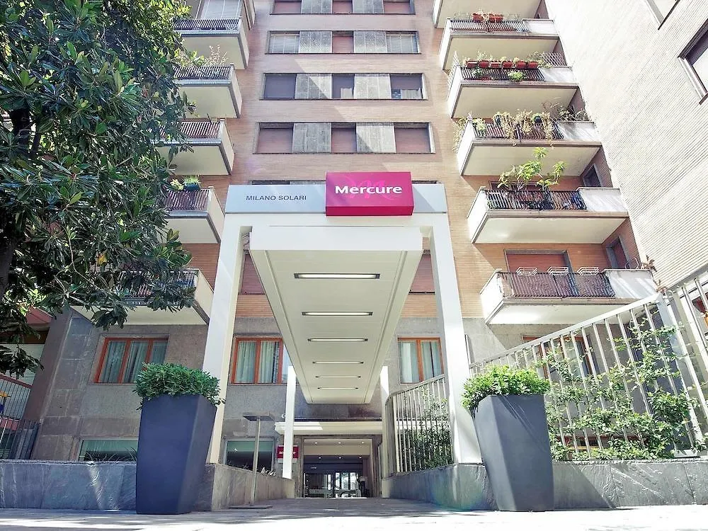 Hotel Mercure Milano Solari 4*, מילאנו