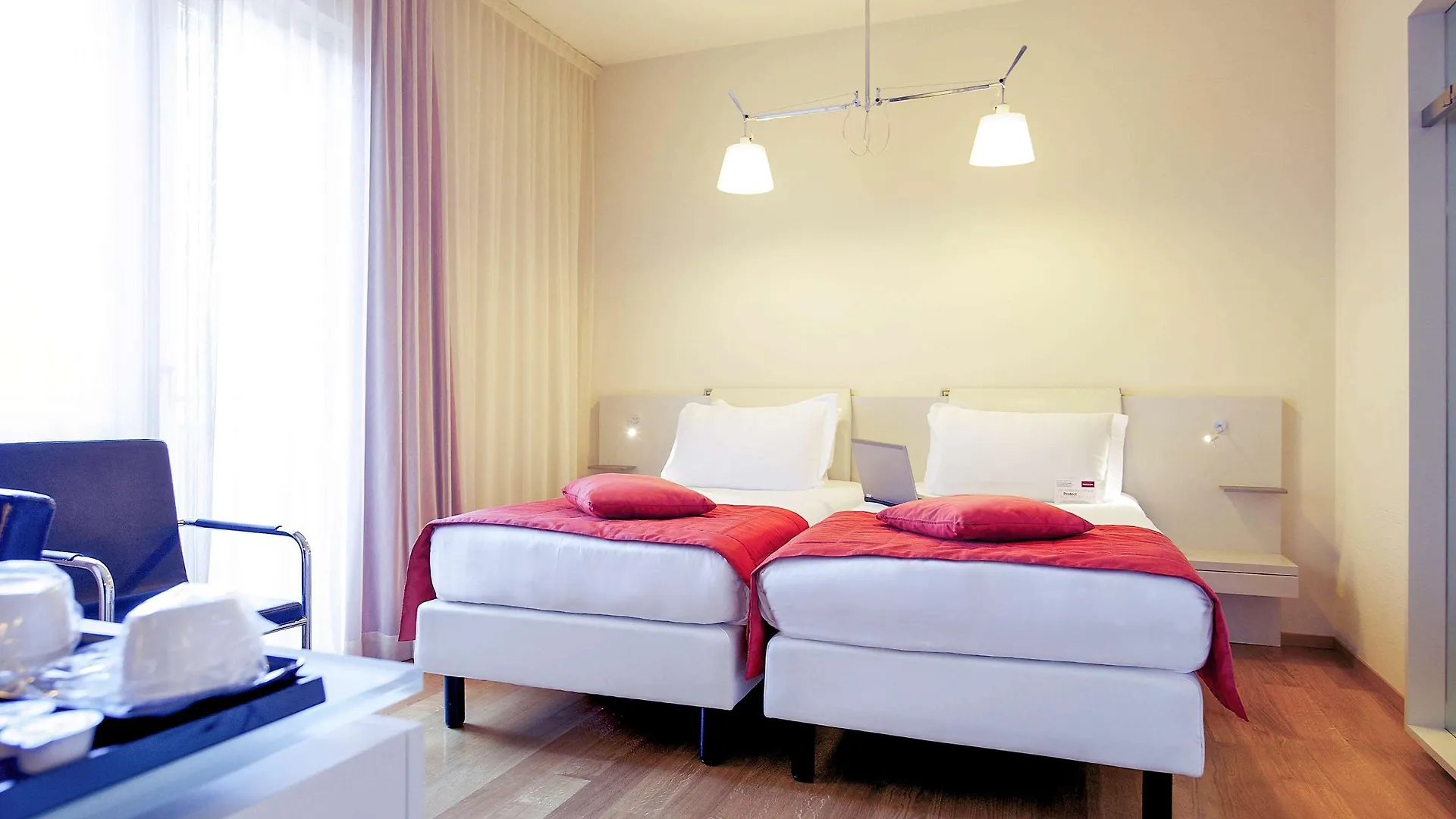 Hotel Mercure Milano Solari Milan