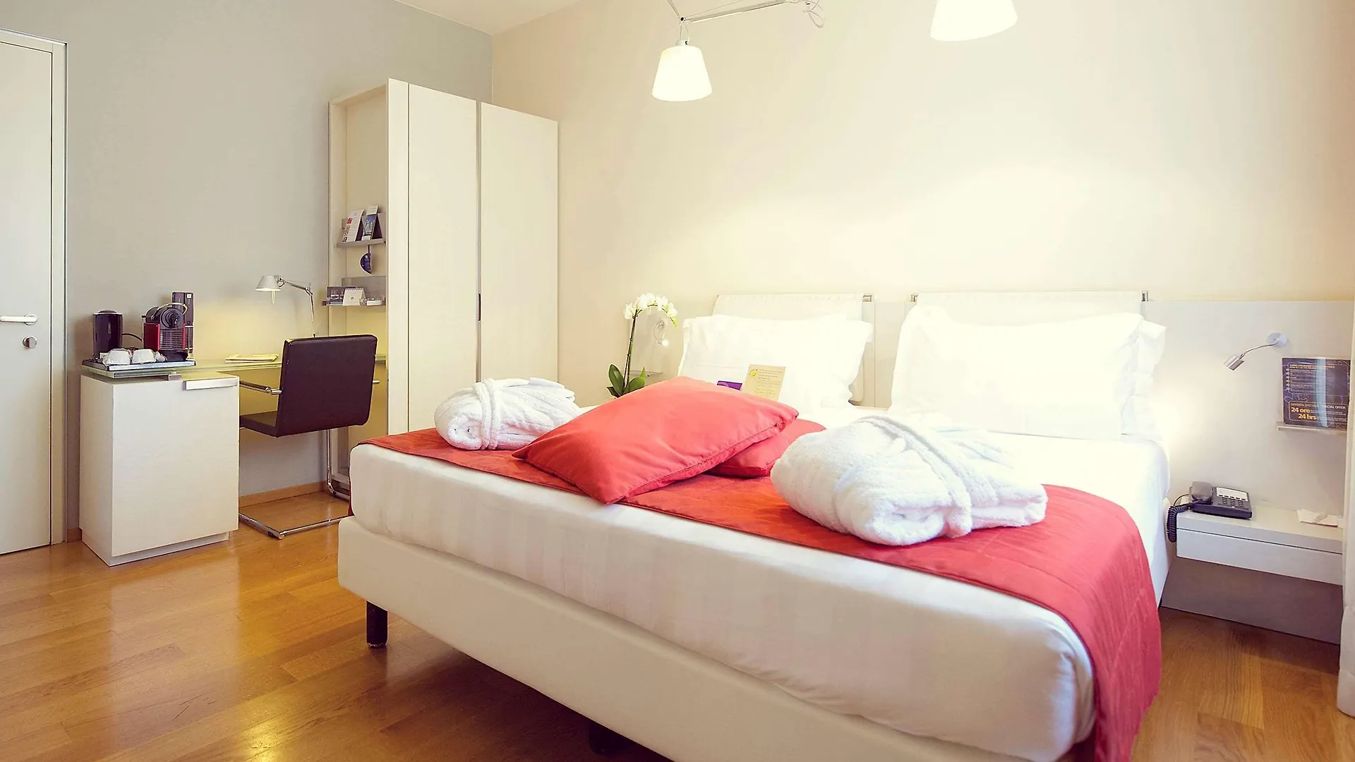 Hotel Mercure Milano Solari 4*, Milan Italy