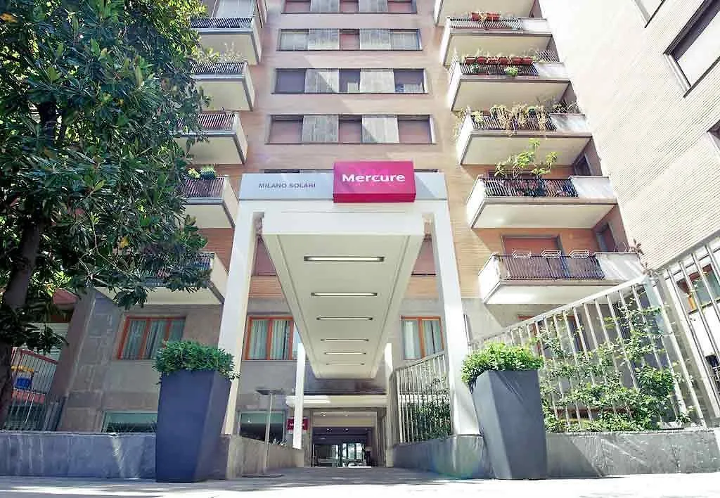 Hotel Mercure Milano Solari 4*, Milan