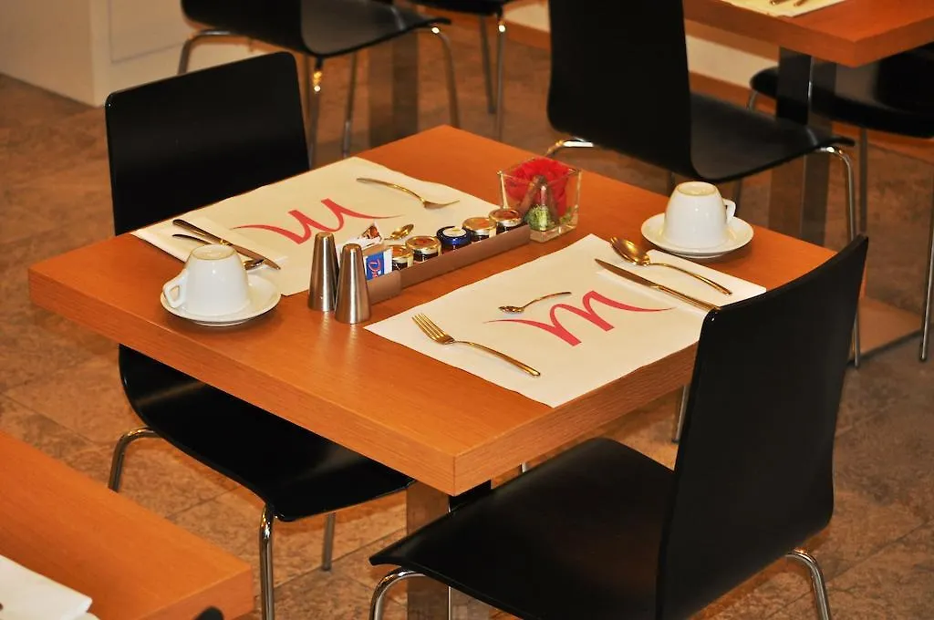Hotel Mercure Milano Solari 4*, Milan Italy