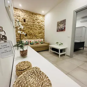 Tannur Del Carmine Italië