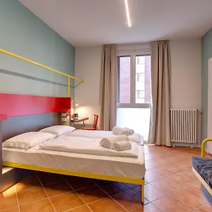 Hostel Meininger Garibaldi, Milaan