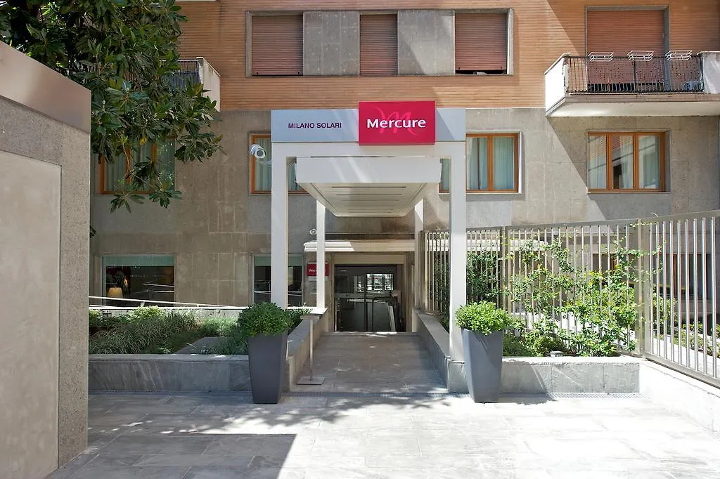 Hotel Mercure Milano Solari 4*,